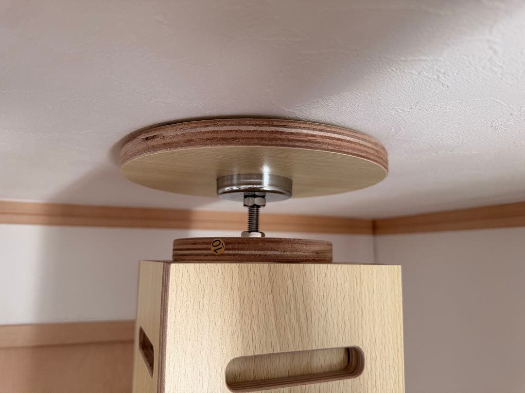 【ポン太】突っ張り型 キャットツリー トーテム TOTEM