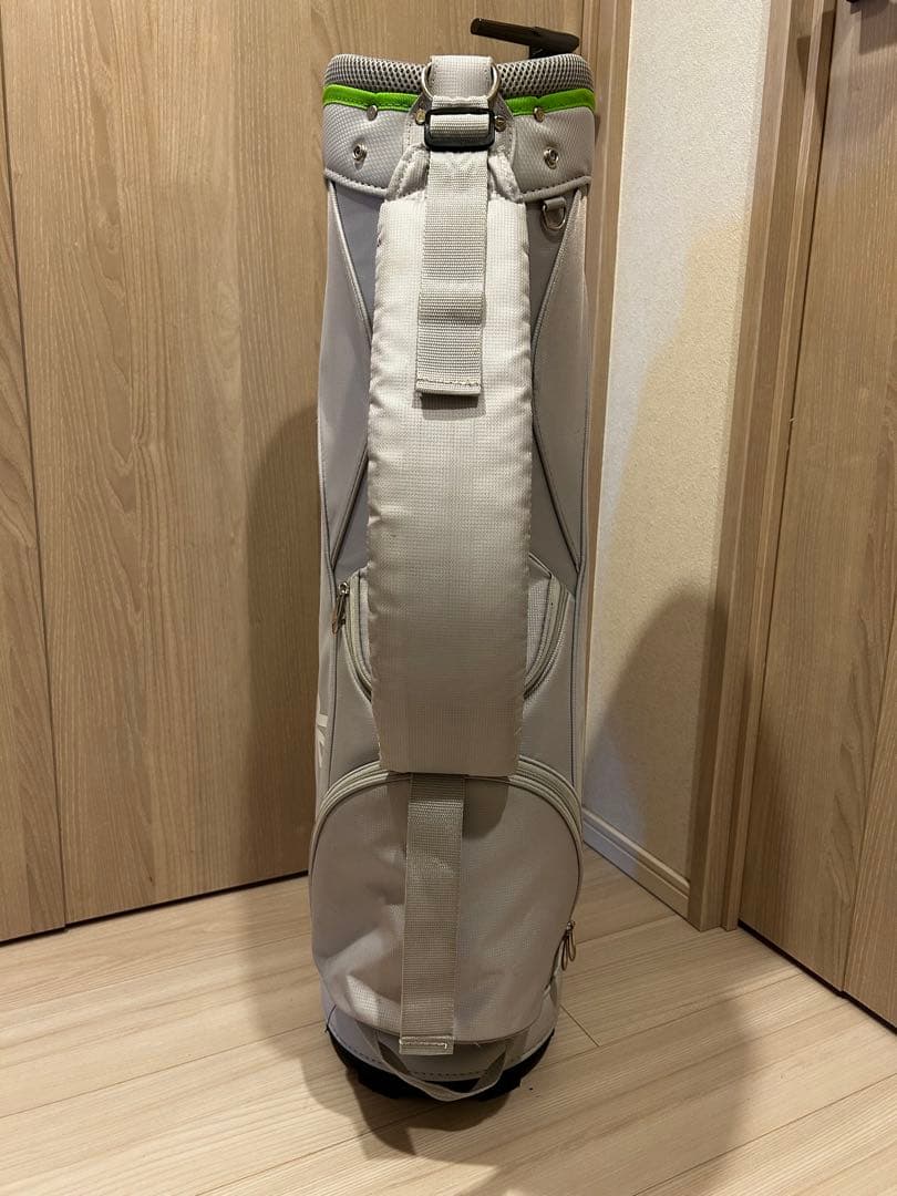 TaylorMade テーラーメイド レディース キャディバッグ 軽量2.3kg