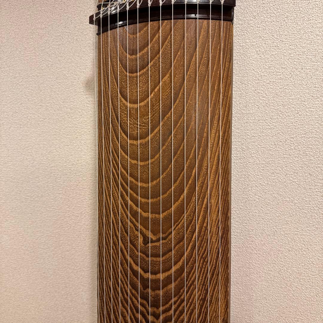 琴 13弦 綾杉彫り くり甲 福山琴