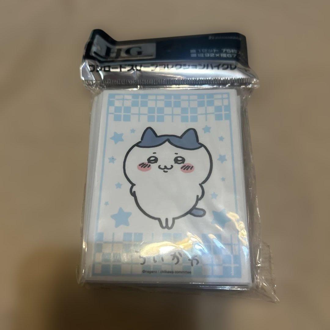 ちいかわ『ハチワレ』ブシロード３点セット　ラバーマット　スリーブ　デッキホルダー