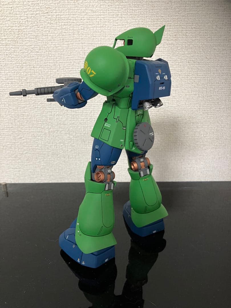 【最終値下】MG旧ザク　塗装済完成品