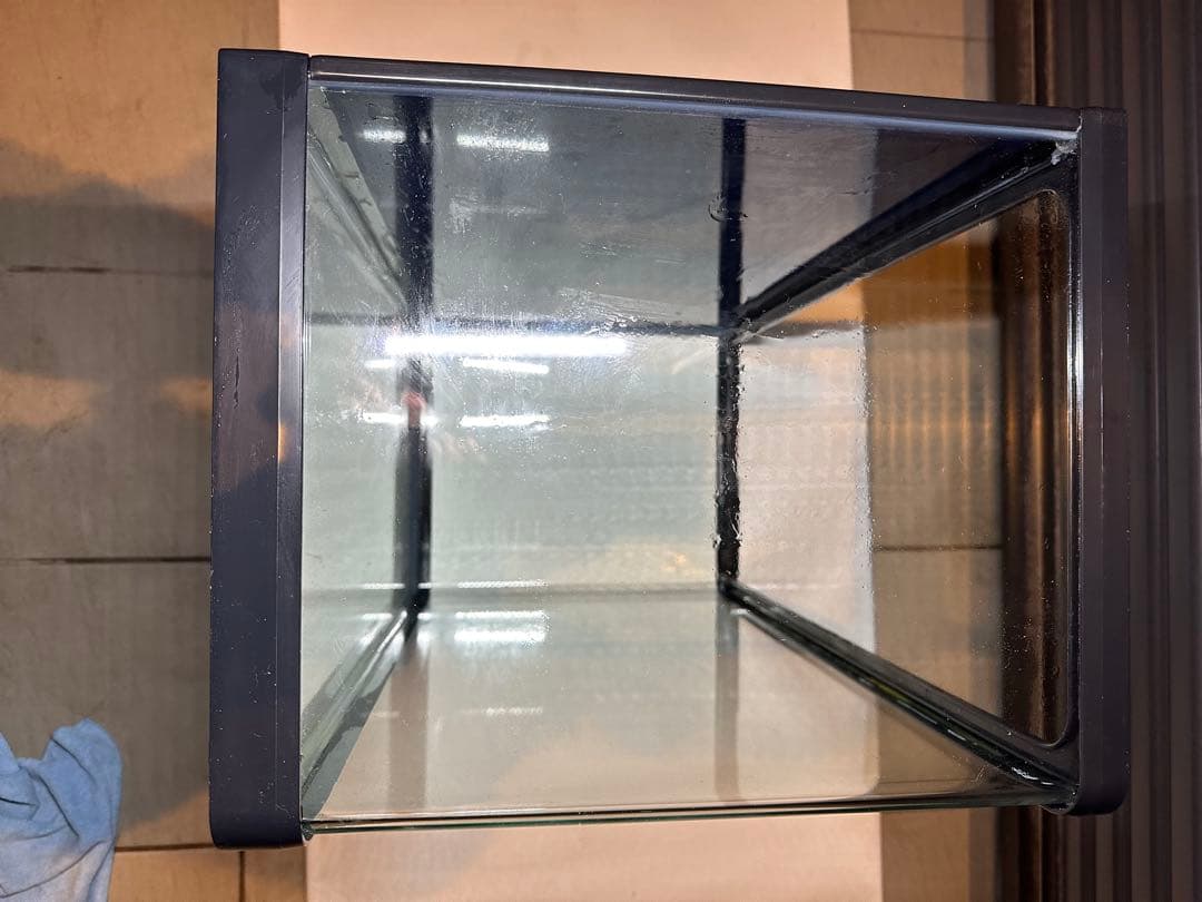 ６０センチ　水槽　曲げガラス　ライト　上部フィルター　GEX