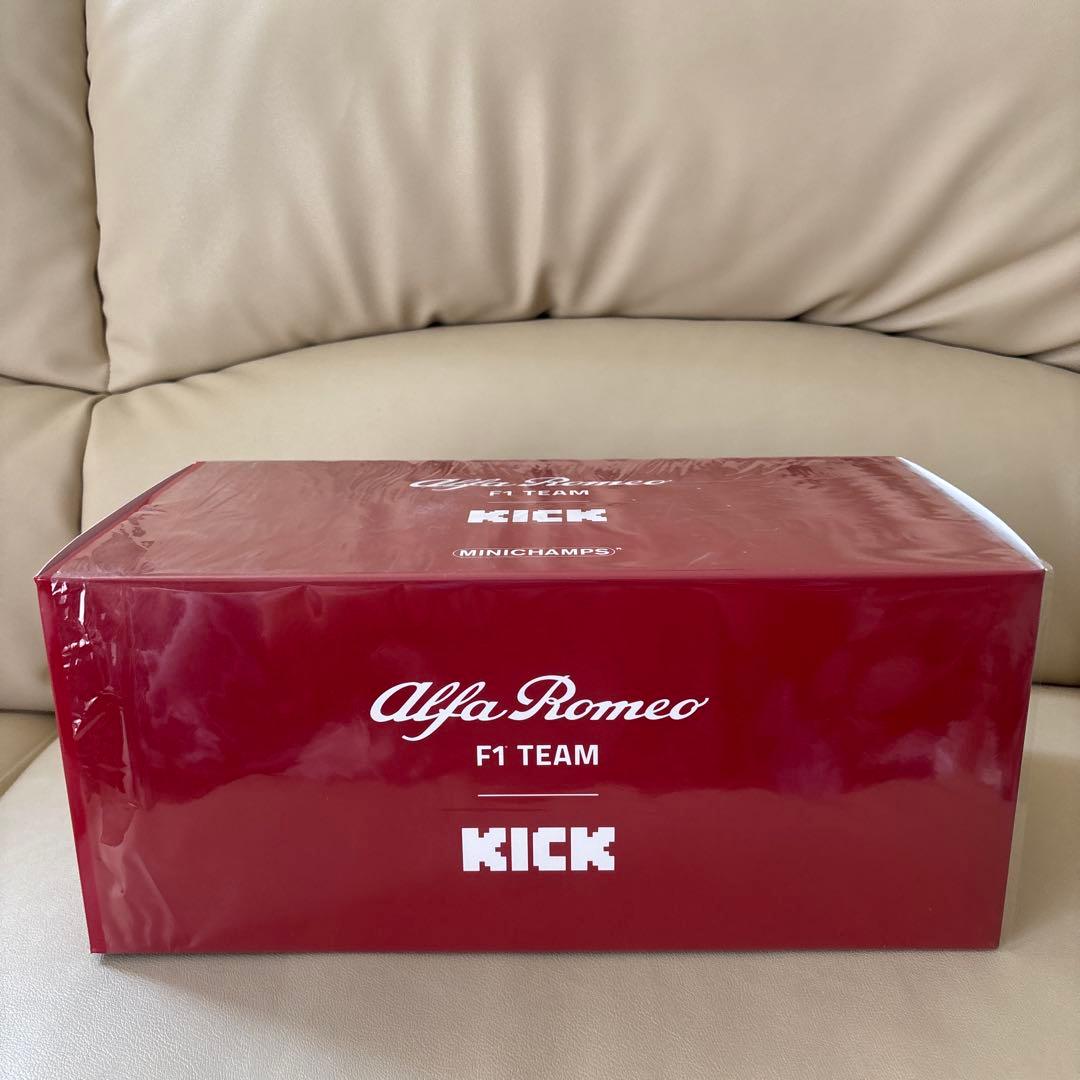 E-m-Y 様 1/18ミニチャンプス アルファロメオC43 V.ボッタス