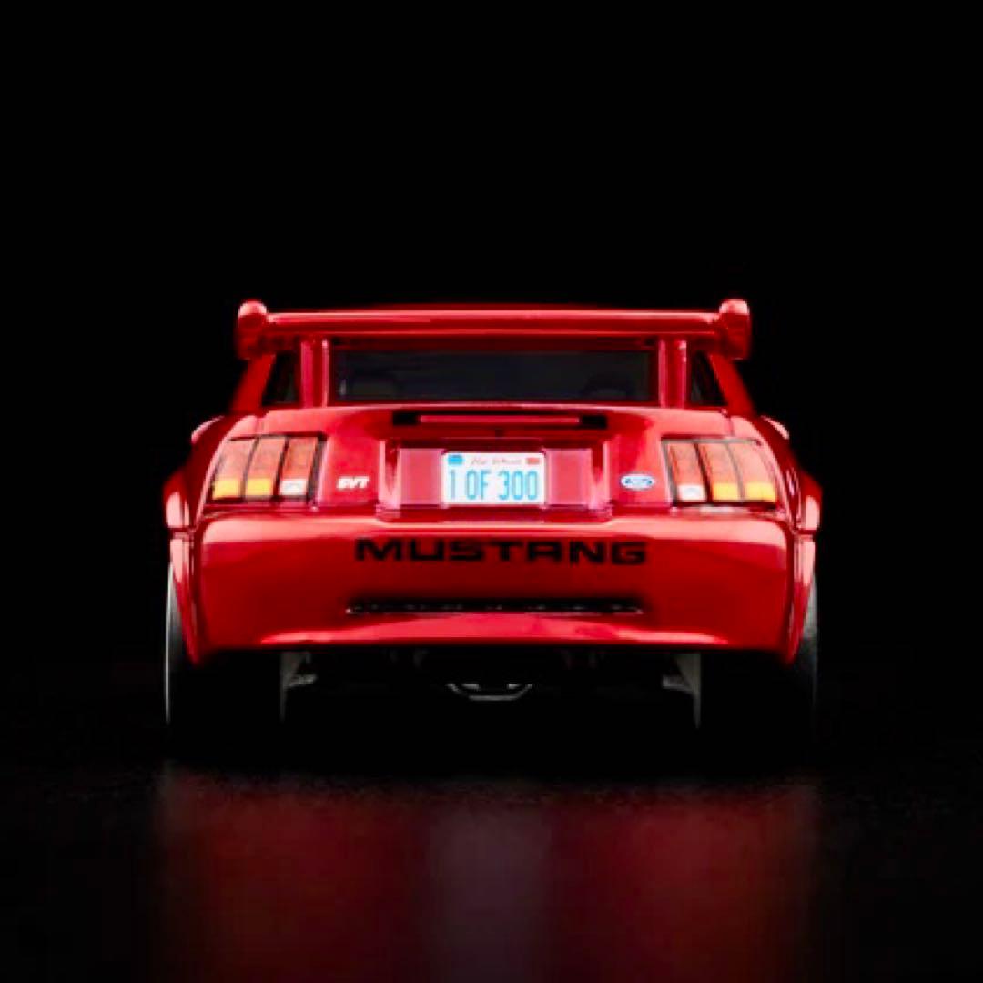 ミニカー RLC 2000 Ford Mustang SVT Cobra R
