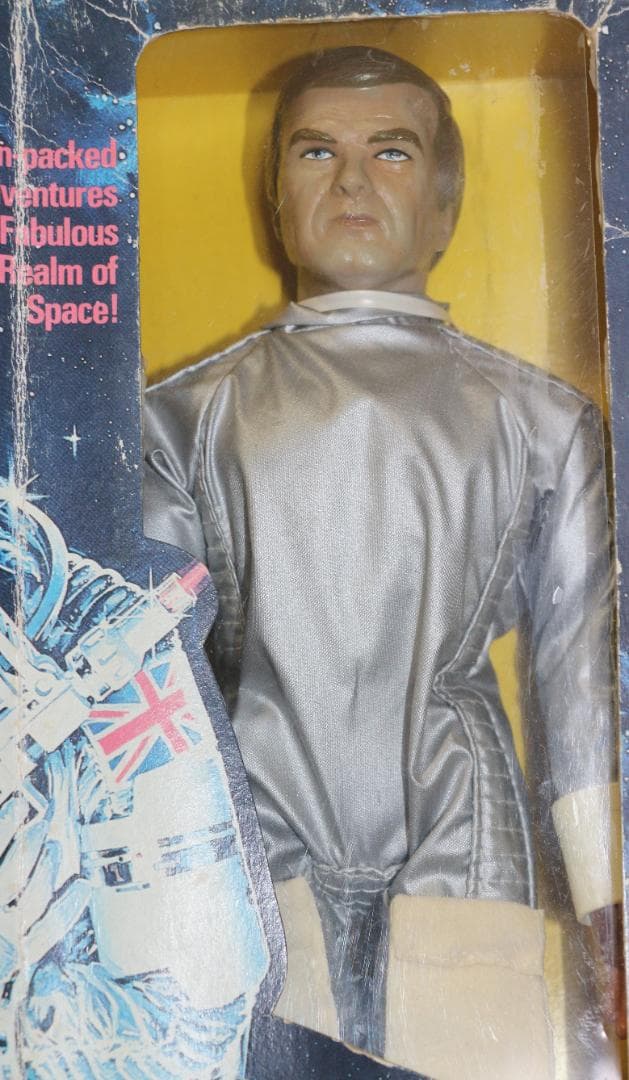 超貴重 メゴ製　007/ムーンレイカー　Ｒ・ムーア　フィギャー 　中古品