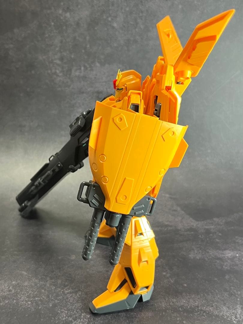 MGZガンダム3号機B型グレイ・ゼータ組み立て品