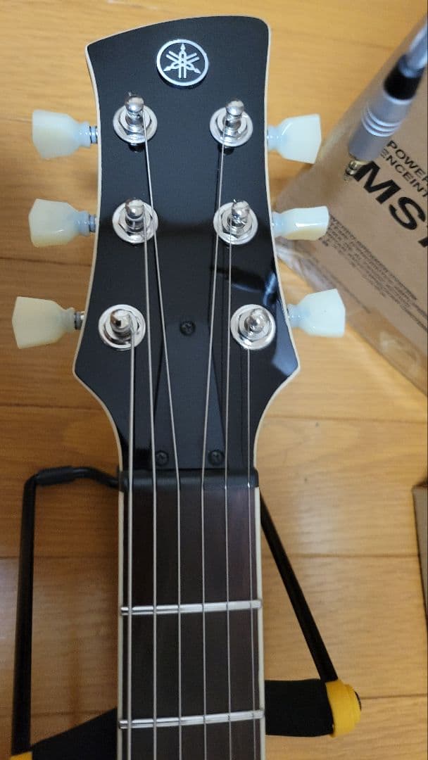 YAMAHA REVSTAR RSS20　スイフトブルー　 変え弦付き