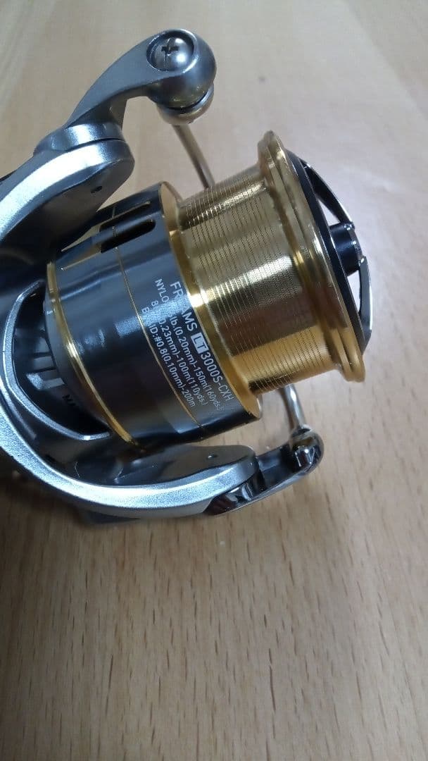 DAIWA　フリームス　LT3000S-CXH ベアリング追加済み　中古美品