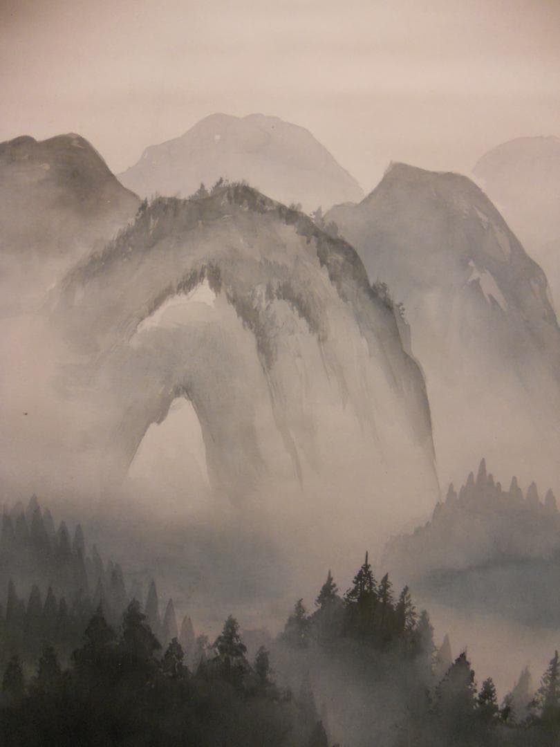 掛け軸  松橋玉昇 水墨山水 絹本 希少 軸装 茶道具 掛軸 美品 です。