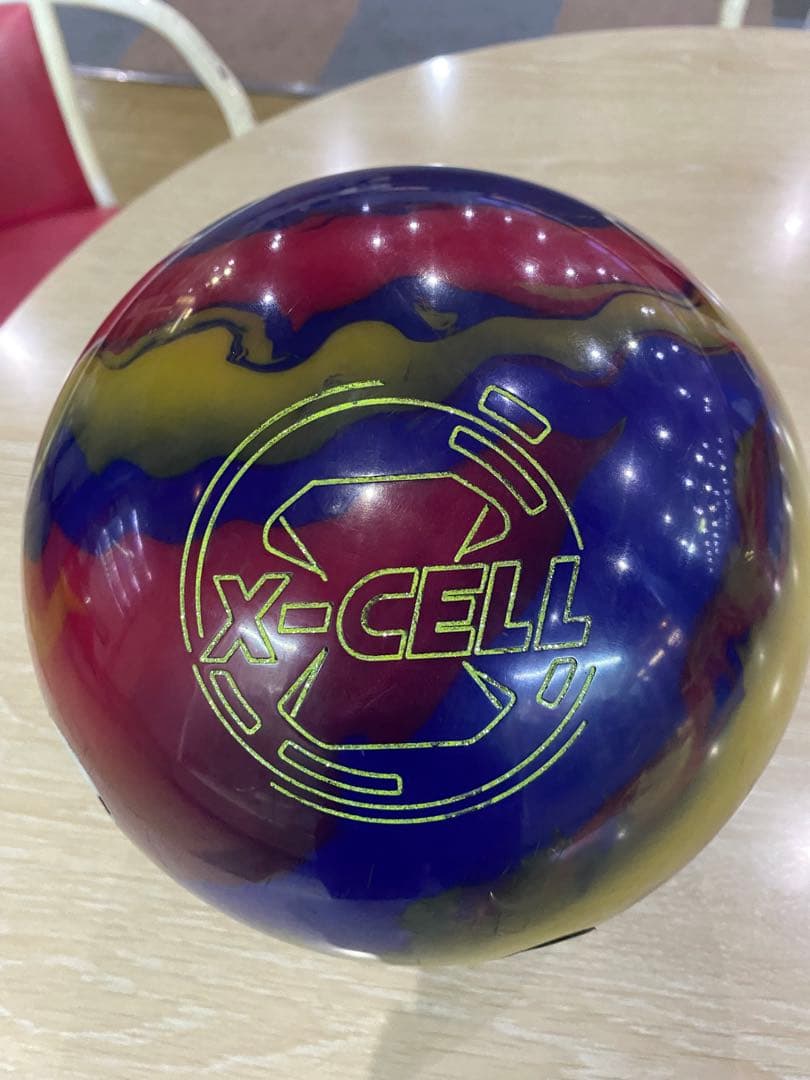 ボウリングボール　X-CELLTOUR（エックスセルツアー）　ロトグリップ