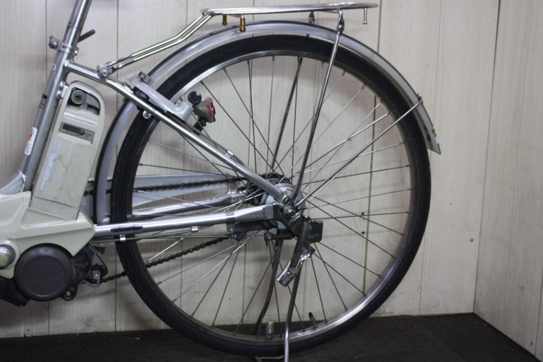 ブリヂストン A22アシスト 大容量8.1AH 26インチ 3段 LED 電動