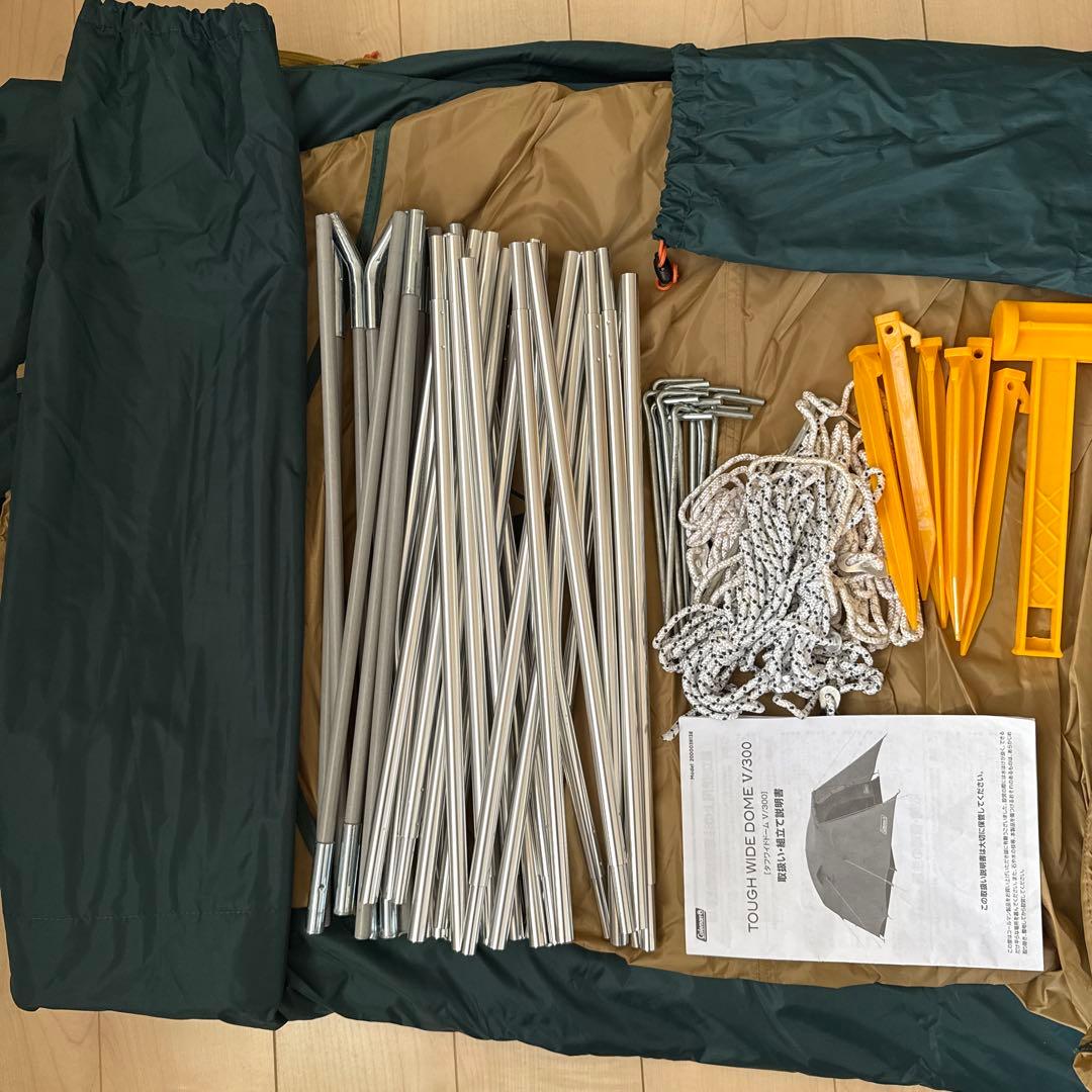 チ*ム様 コールマン　タフワイドドーム　V/300 テント 綺麗です‼️