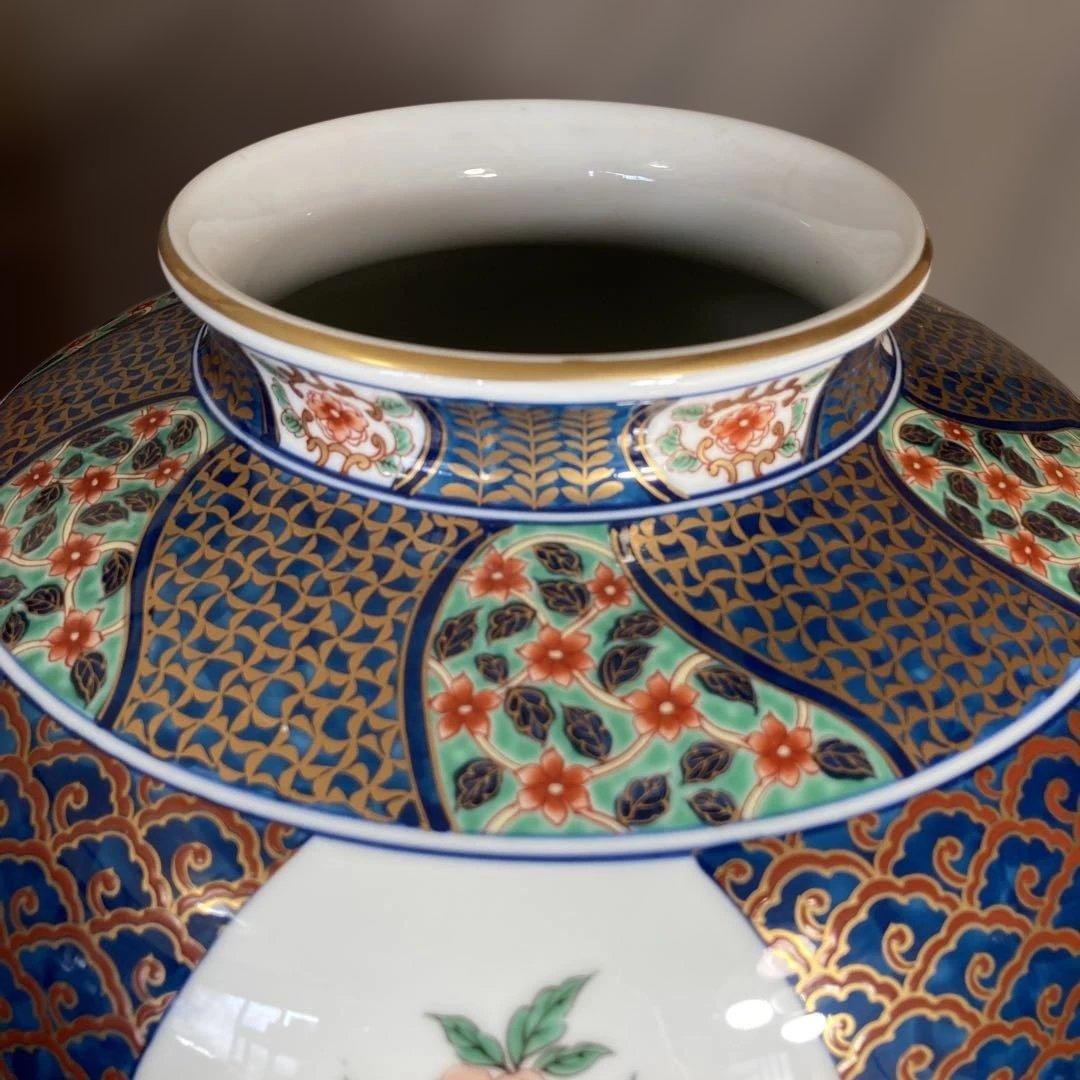 【弥左衛門】古伊万里の伝統　日本の名窯　弥左衛門作　染錦六方割花文　大花瓶