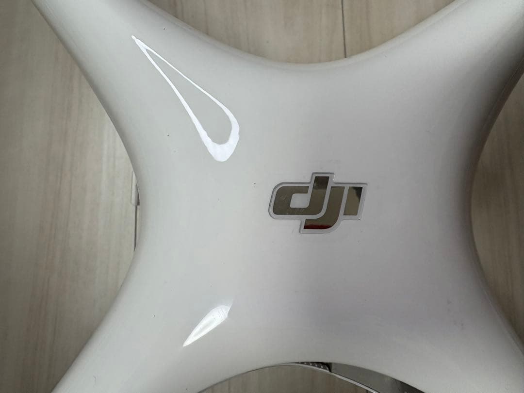 DJI Phantom4 今すぐ使える附属品がたくさん！