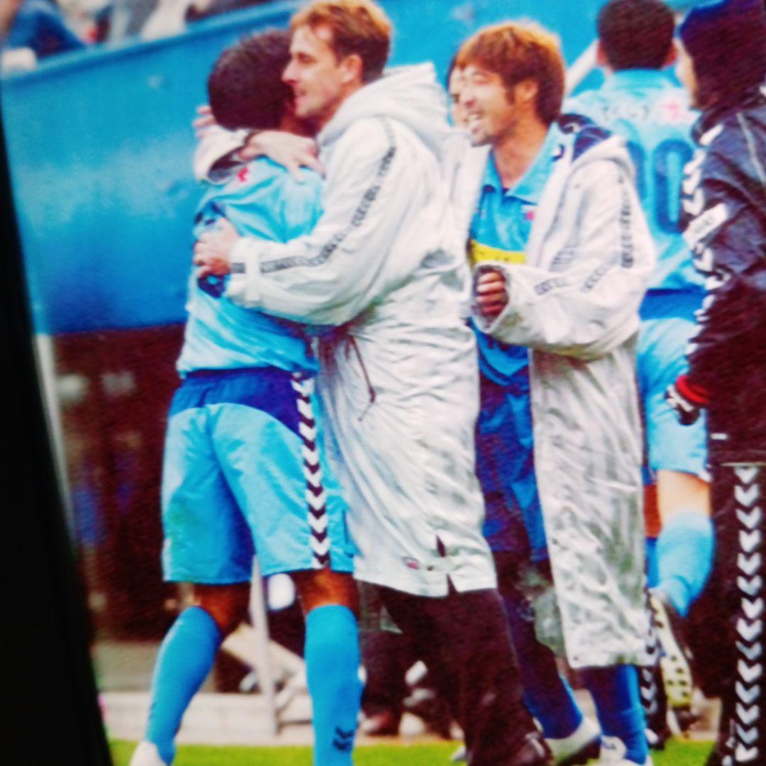 横浜FC hummel シルバー ストライプ ベンチコート 古着