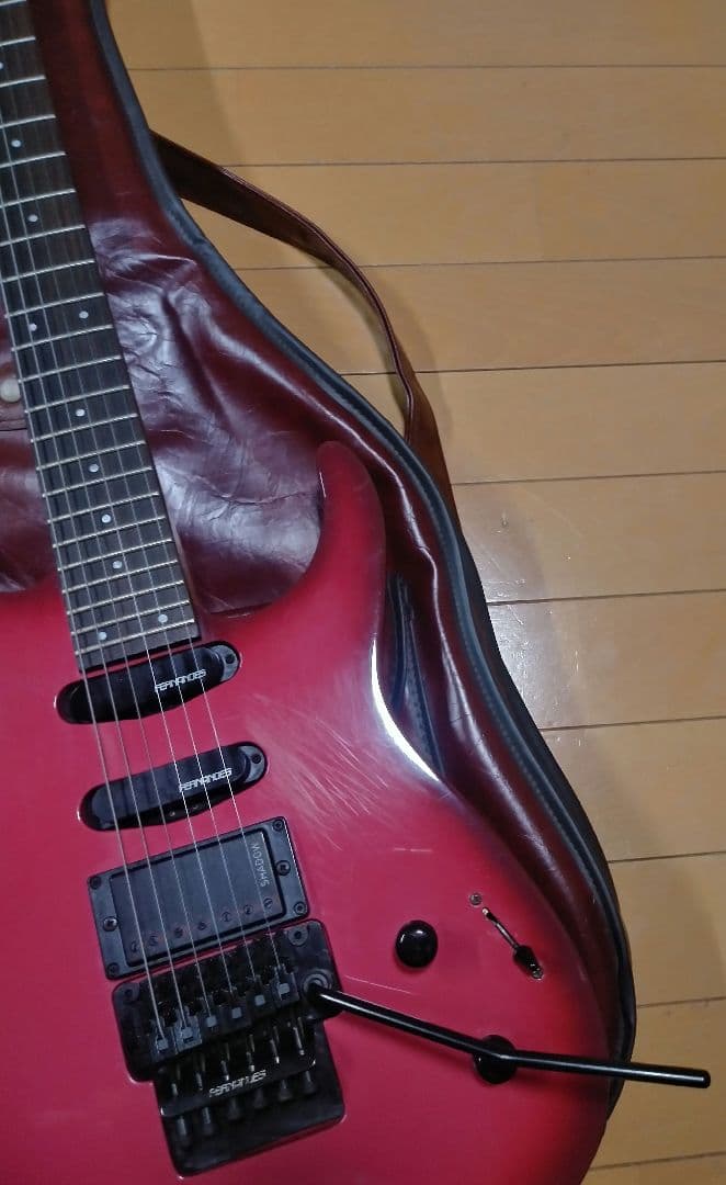 FERNANDES　フェルナンデス FR-75？ SHADOW ピックアップ