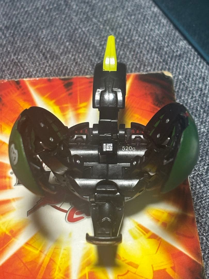 (希少)爆丸　ダークオンヘリオス