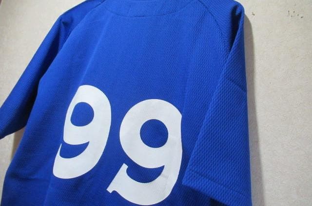 横浜ベイスターズ時代中村紀洋選手99番美品ユニフォームデサント製当時物