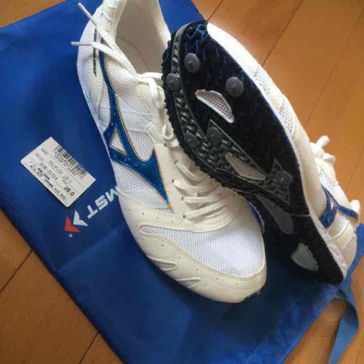 陸上用スパイク