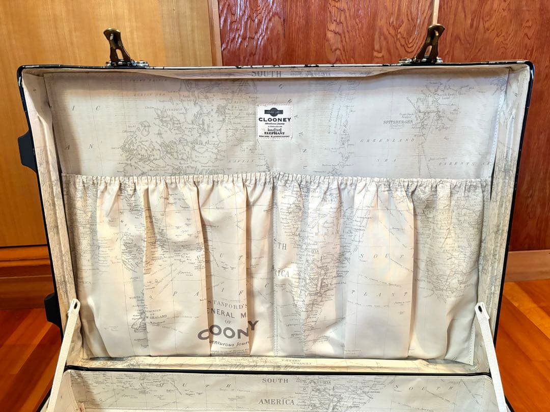 【廃盤】TRIO スーツケース/キャリーケース CLOONEY ベルト付 日本製