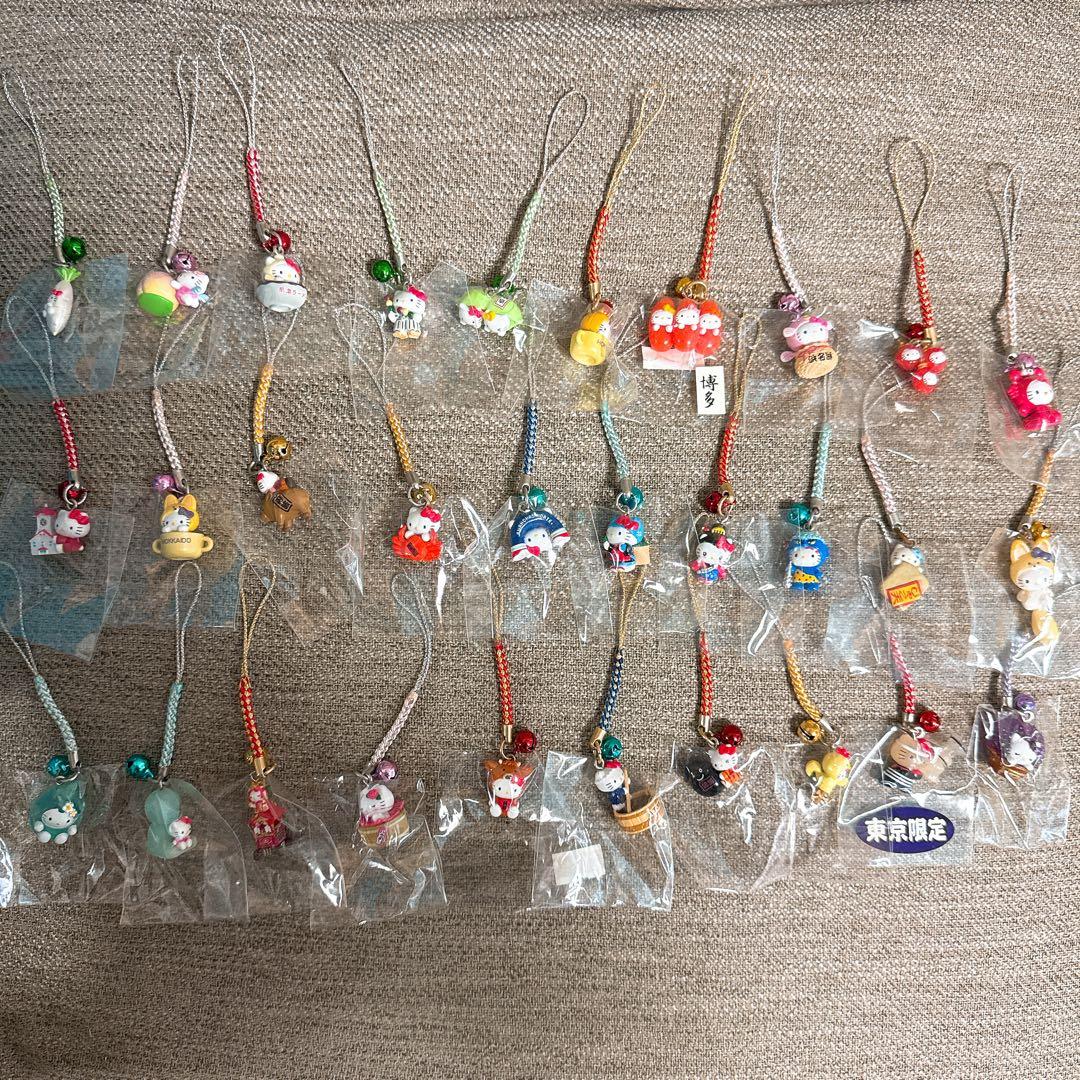 【バラ売り不可】ご当地キティ　根付け　ストラップ　100点