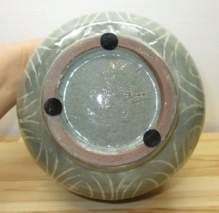 送料込【逢絢亭】茶道具 水指 高麗 花三島手 象嵌水指 平太郎作 共箱入り