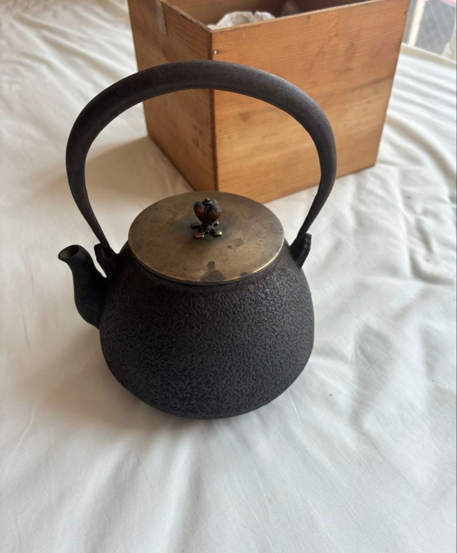 南部鉄器　鉄瓶　龍文堂