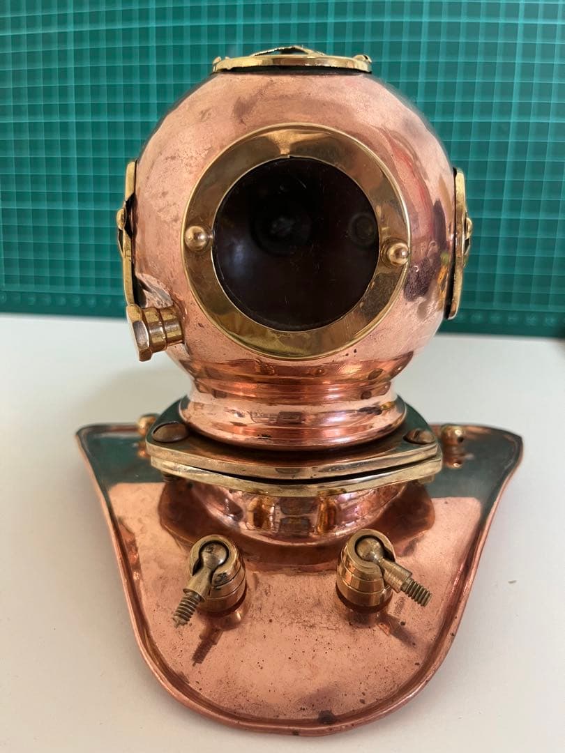 ダイバーズヘルメット　中古　ジャンク　ディズニー　海底2万マイル