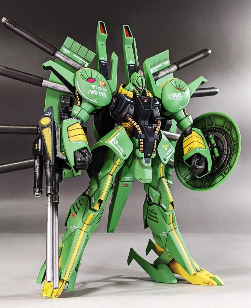プラモデル　HG パラスアテネ（機動戦士Zガンダム）組立塗装済