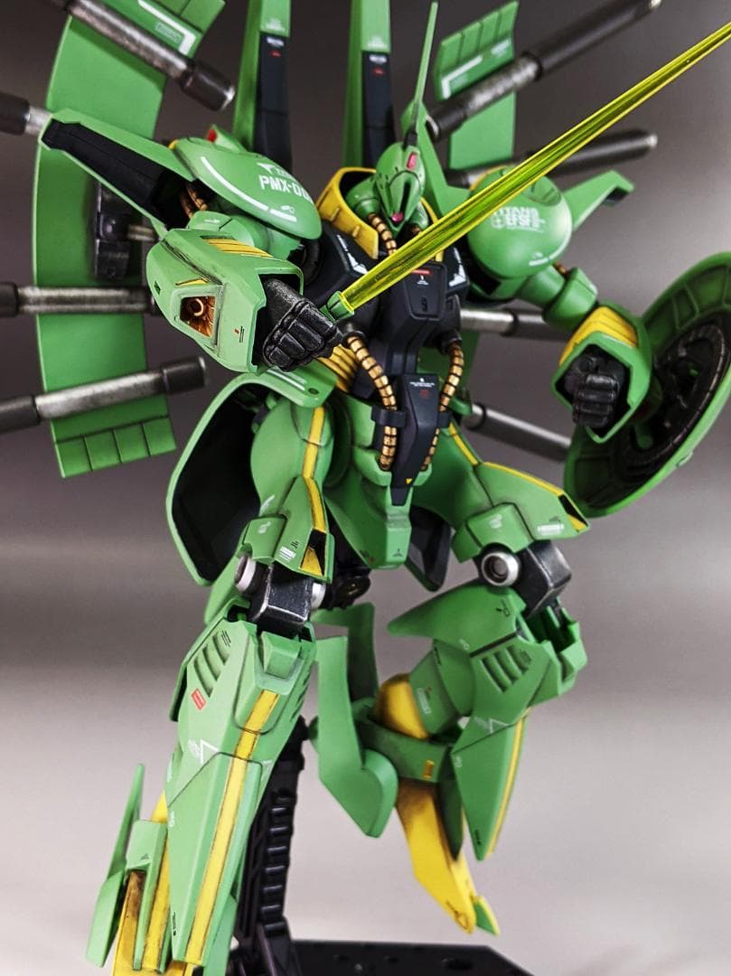 プラモデル　HG パラスアテネ（機動戦士Zガンダム）組立塗装済