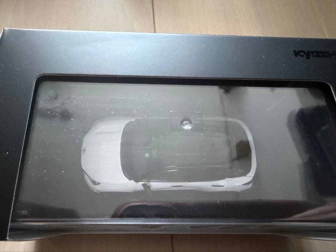 LEXUS LBX MORIZO RR 1/64 ミニカー　京商　ホワイト