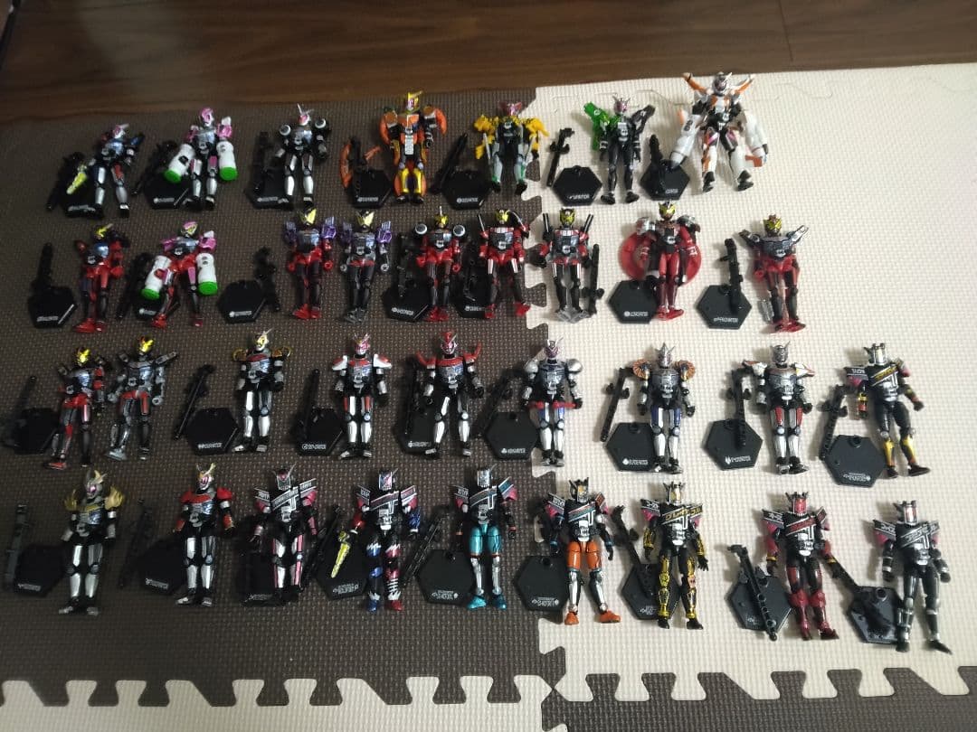 装動　仮面ライダー 200体以上