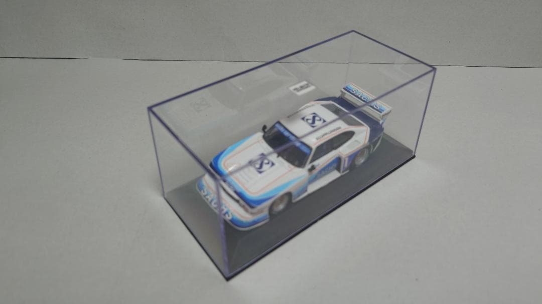 ミニチャンプス Minichamps フォード カプリ ターボ GR.5