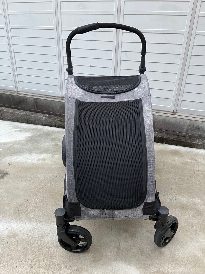 グレー メッシュ窓付き ペットカート　大型犬　多頭飼