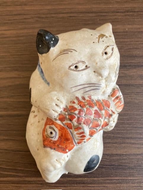 ささきようこ　猫　猫小物入れ　鯛　陶器　陶芸