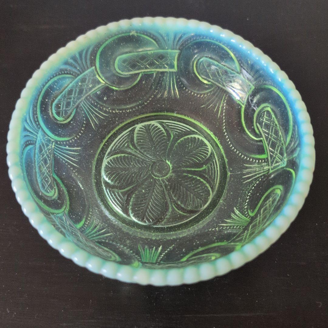 最終値下げ　ウランガラス　渦つなぎ紋　鉢　3客