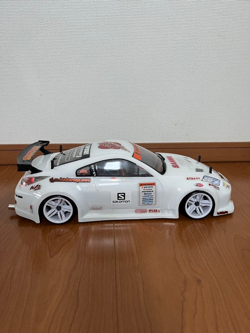 1/10 ラジコンドリフト ドリパケ Z33 LED電飾付おまけボディER34