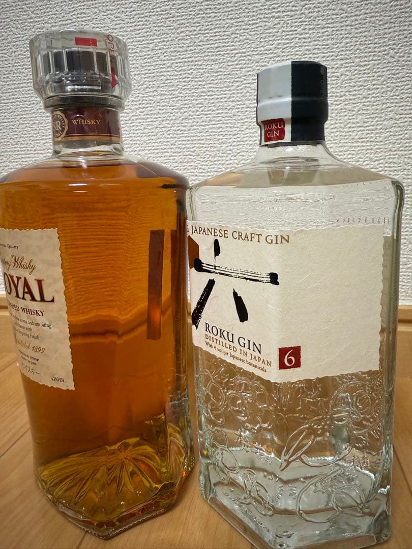  ウイスキー & Roku ジン セット