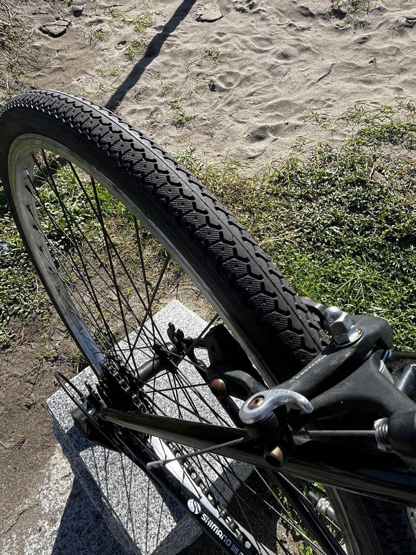 RIPSTOPクロスバイク新品タイヤ新品チューブ新品リムバンド不具合無し。