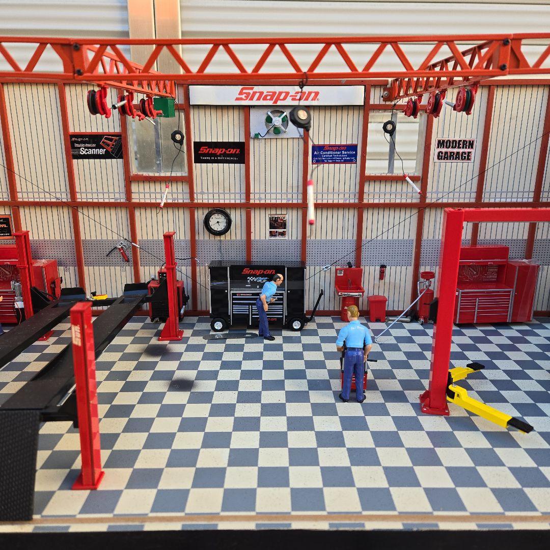 Snap-on/スナップ・オン　'ガレージ・模型７６.6ｃｍ