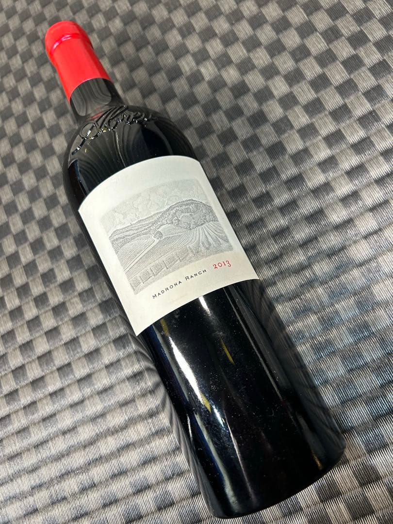 エイブリュー　マドローナ・ランチ　ナパ・セントヘレナ 2013 WA100点