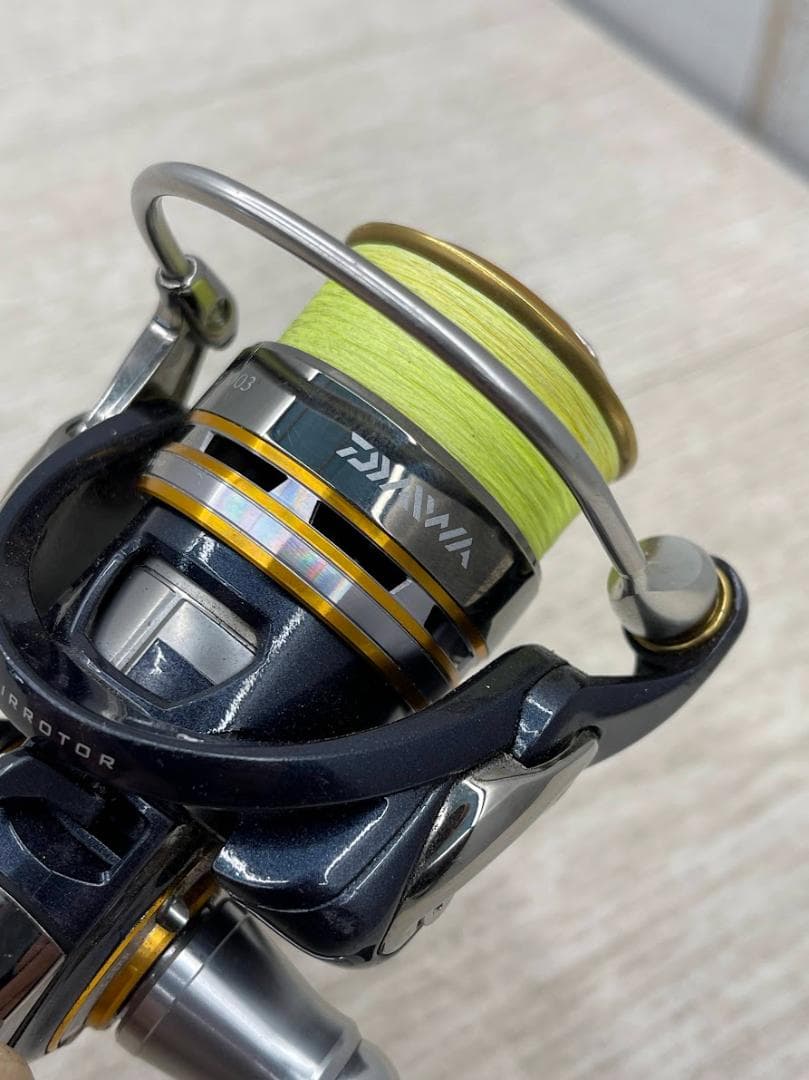 美品 ダイワ セルテート 1003 スピニングリール フィッシング