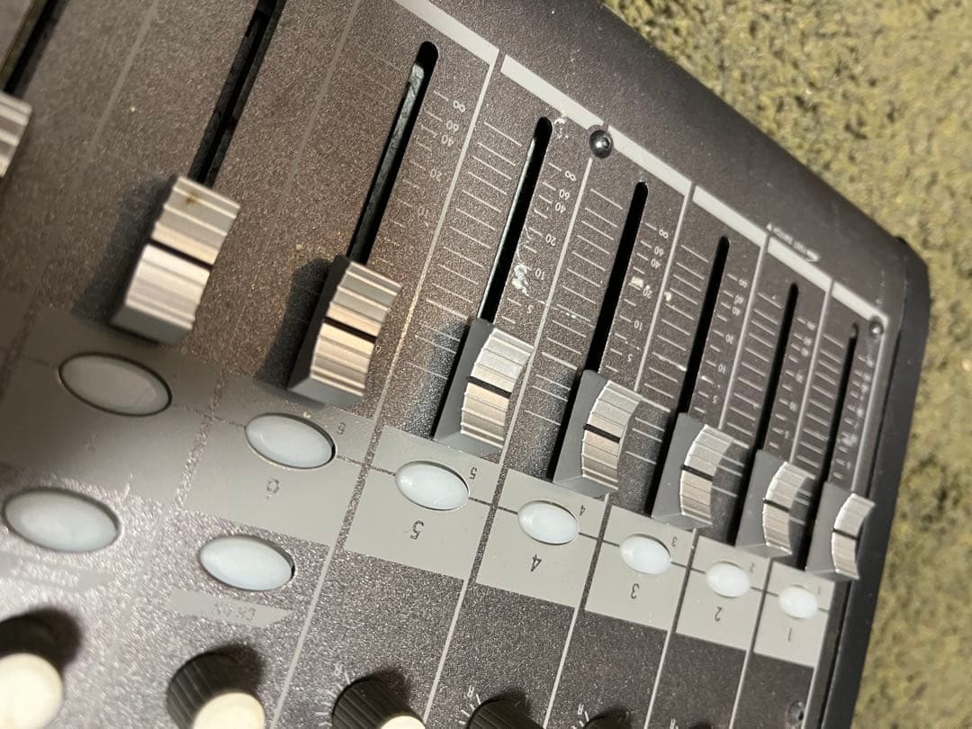 シーシーKORG D888 マルチトラックレコーダー