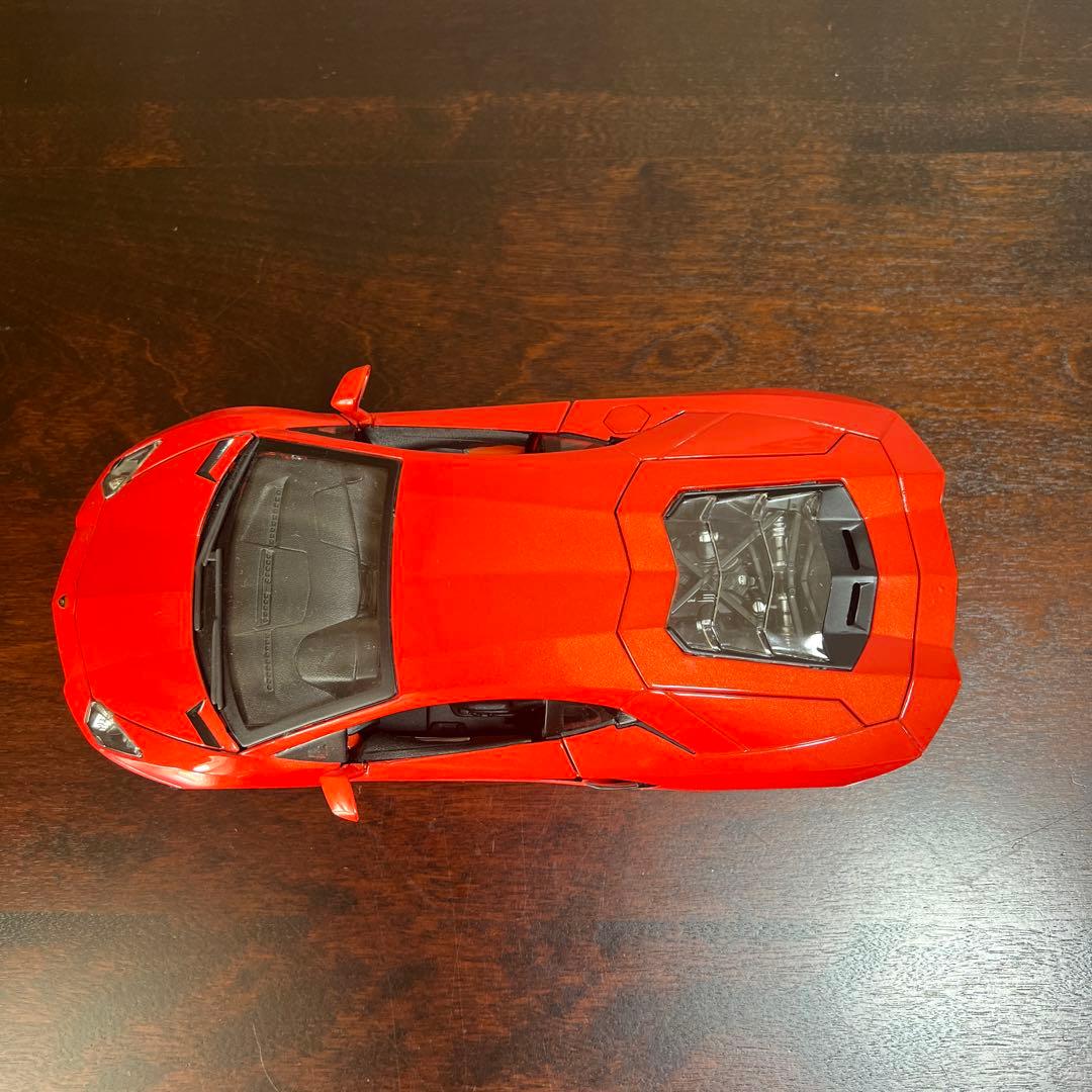 D*s様 ランボルギーニ　Aventador LP700-4 1/18サイズ　レ