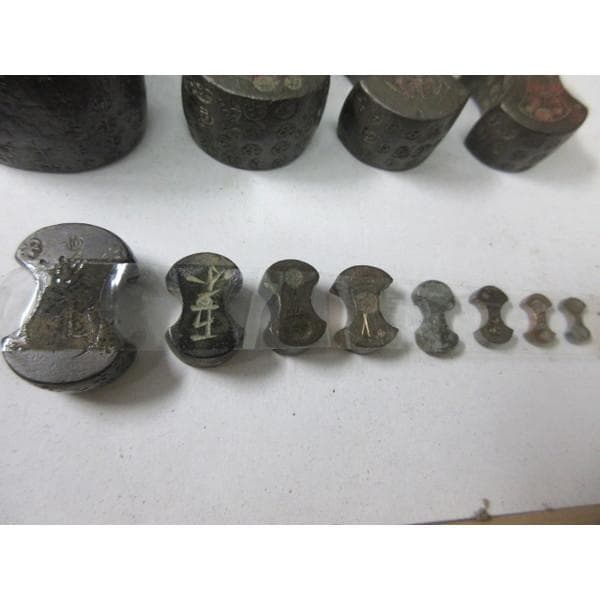 分銅12個と天秤台 [B28243]