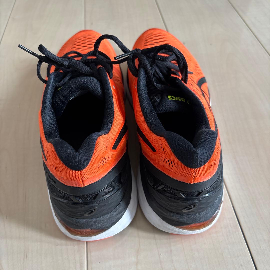 アシックス　シューズ　ランニング