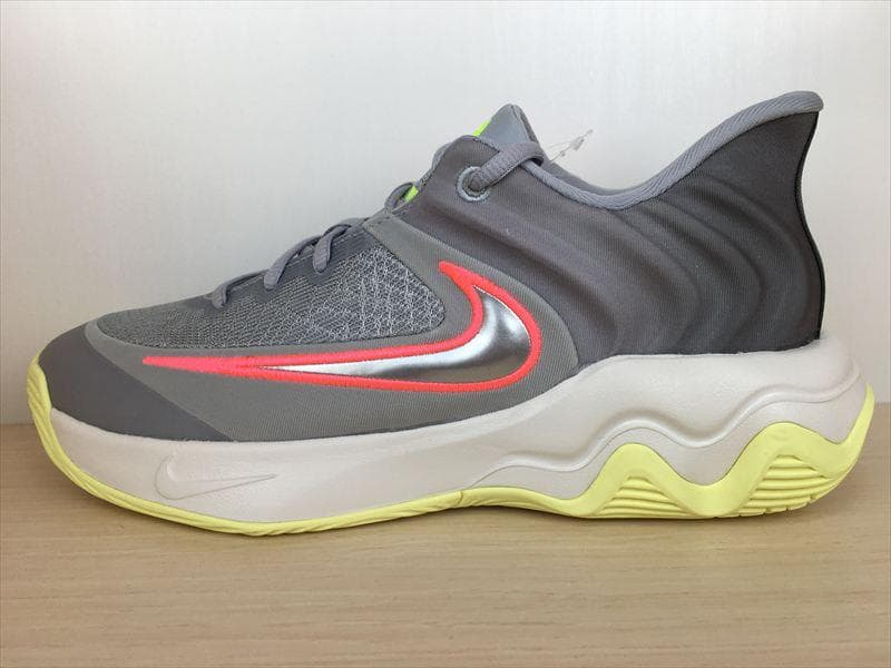 ナイキ ヤニスイモータリティ4 EP 靴 24,5cm 新品 (2379)