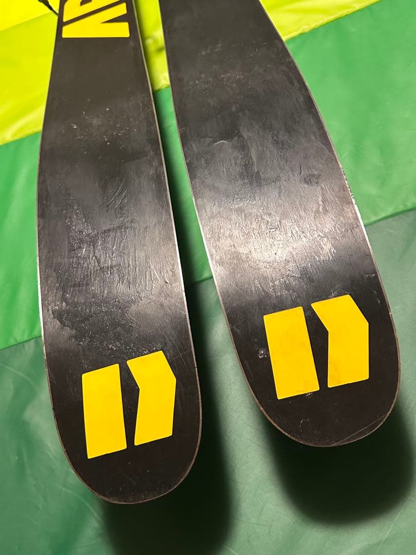 名機　ARMADA アルマダ　JJ 185cm パウダー板　ロッカー