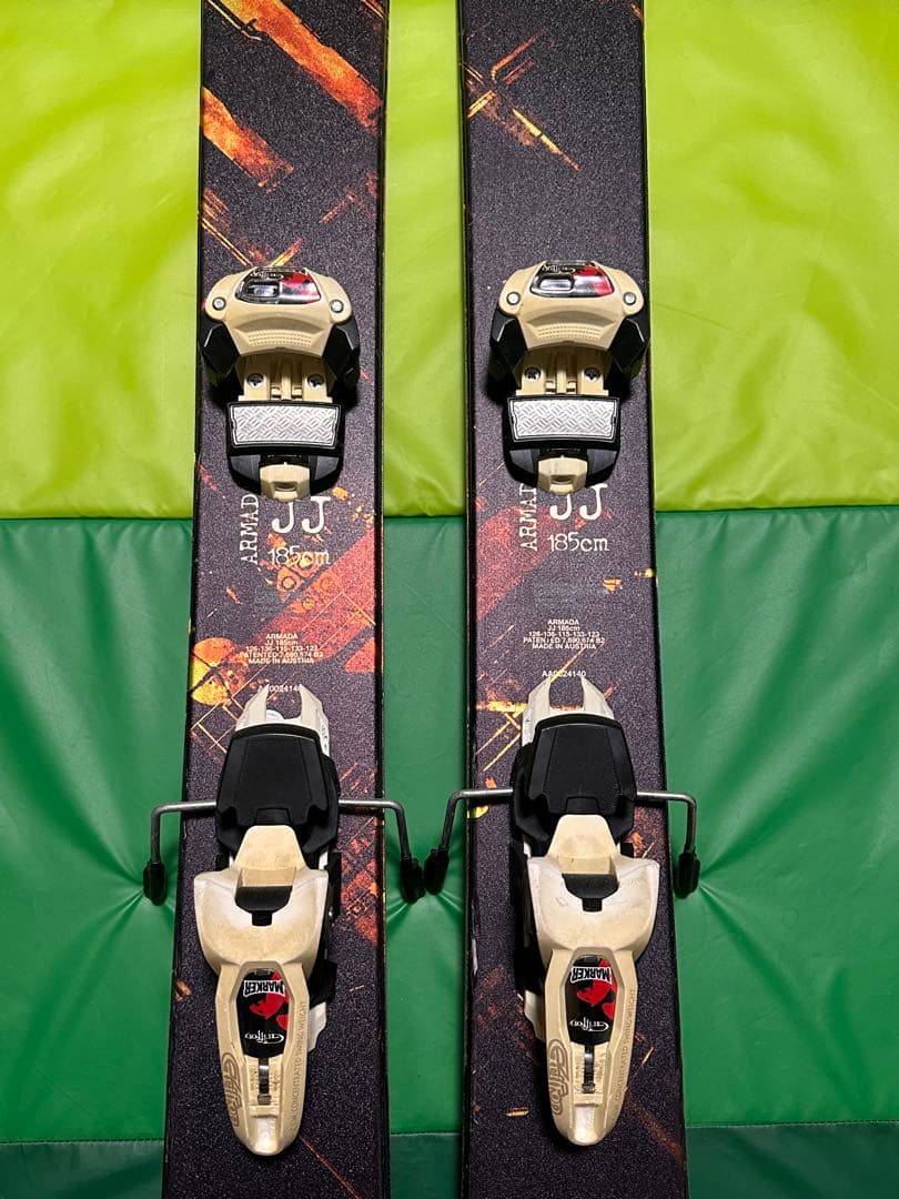 名機　ARMADA アルマダ　JJ 185cm パウダー板　ロッカー