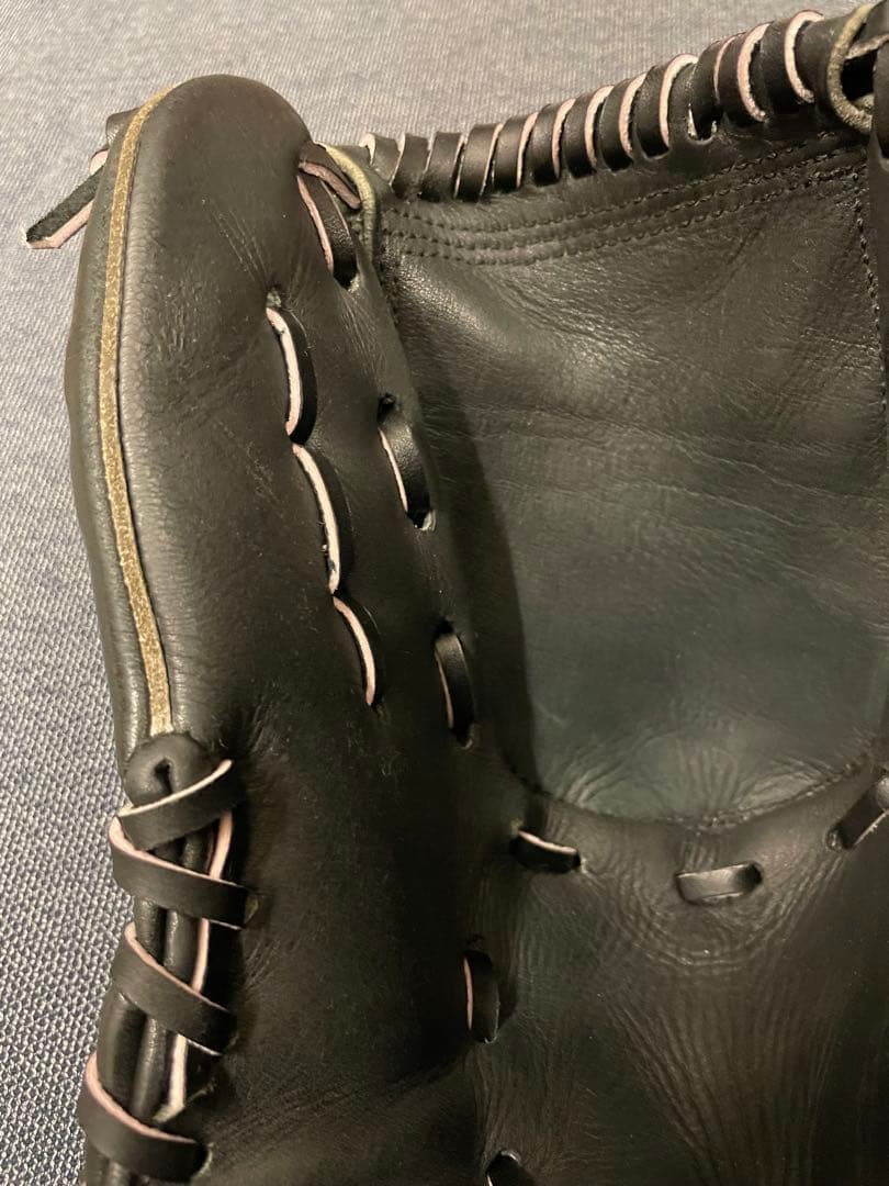 希少！　アンダーアーマー　野球 硬式グローブ 一般用　大人　右投げ　グラブ